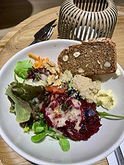 Salat vom Mittagsmenü im Posthotel Achenkirch (©Foto: Hotel Posthotel)